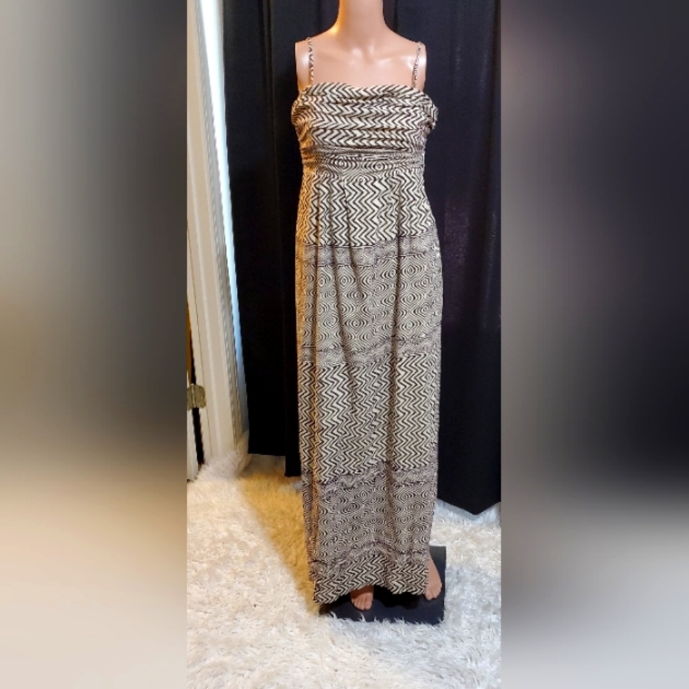 Anthropologie dress Tribal print Strapless Side pockets size 10 - Picture 4 of 5